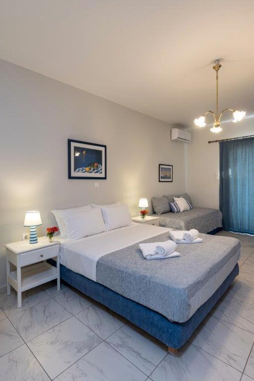 פיניקאס Sea View Studios מראה חיצוני תמונה