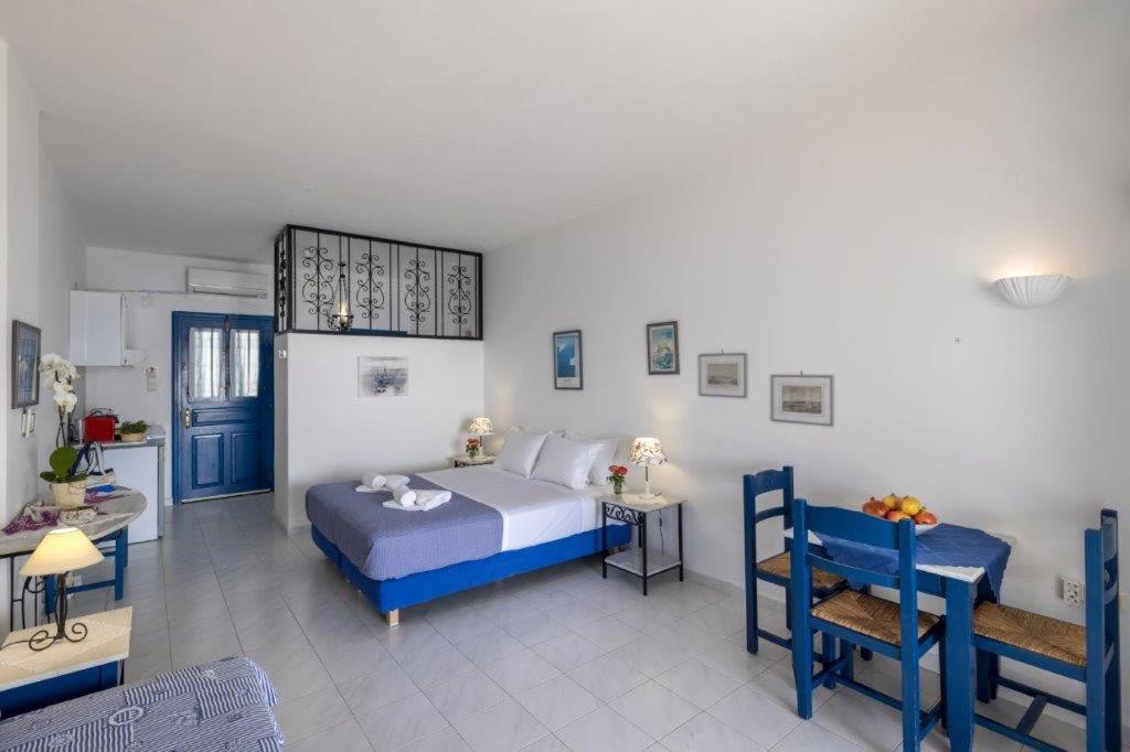 פיניקאס Sea View Studios מראה חיצוני תמונה