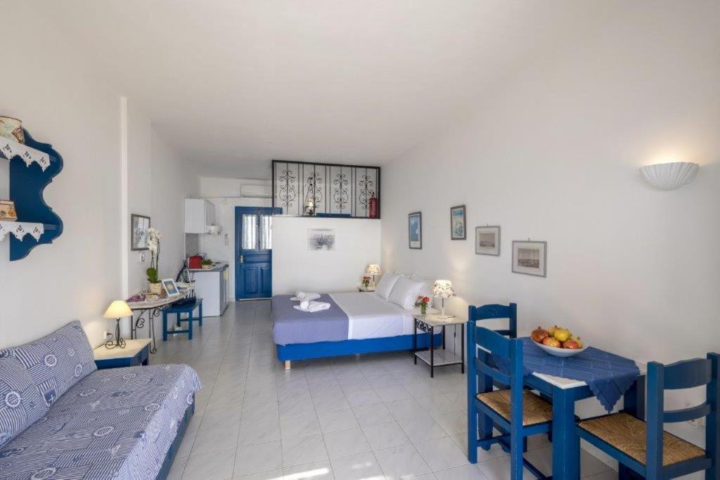 פיניקאס Sea View Studios מראה חיצוני תמונה